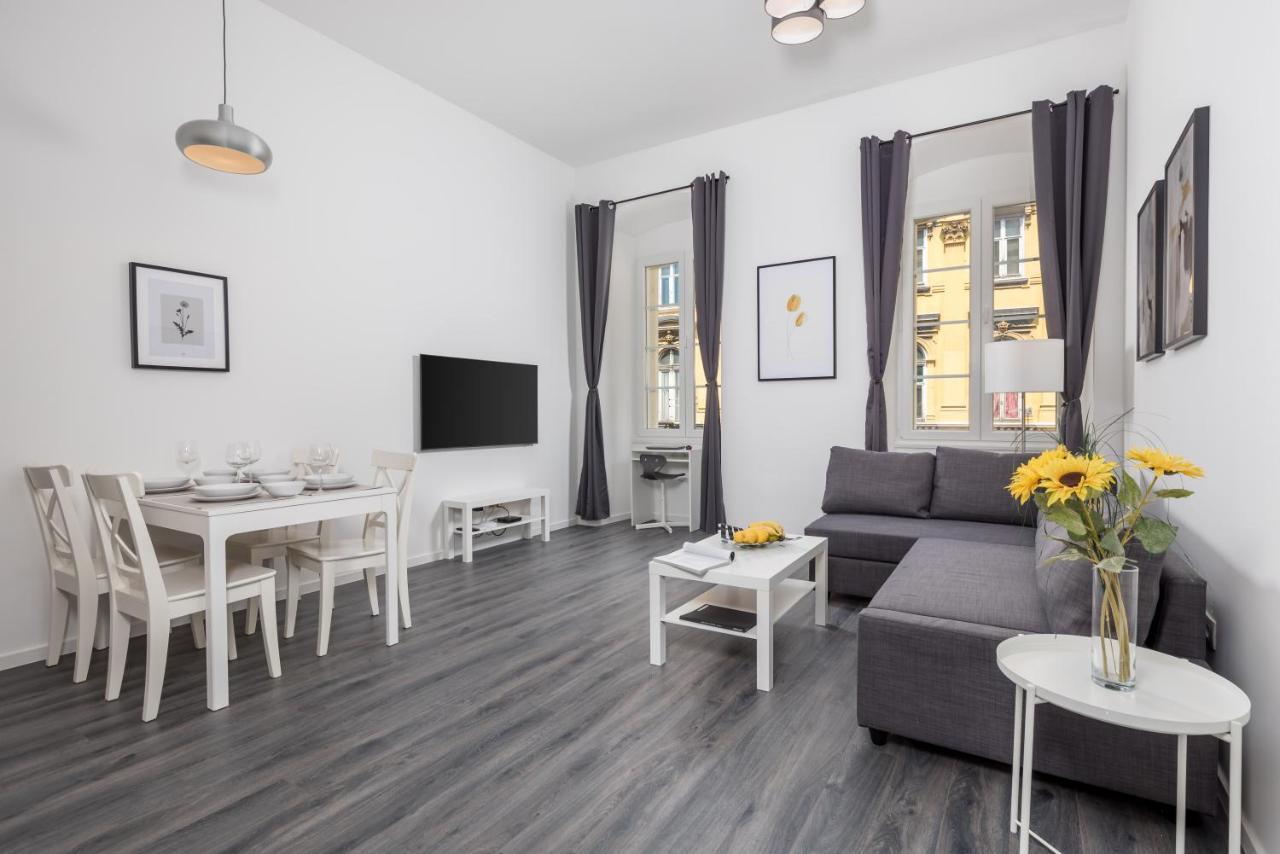 Apartment Nest In 1 Rijeka Bagian luar foto